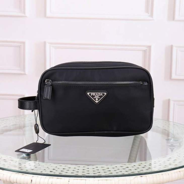 Picture of Prada Mens Bags _SKUfw239243969fw